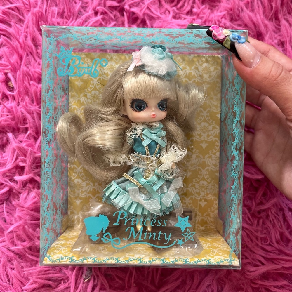 Little Byul Princess Minty 5" Fashion Doll Pullip Groove Japan Used Condition